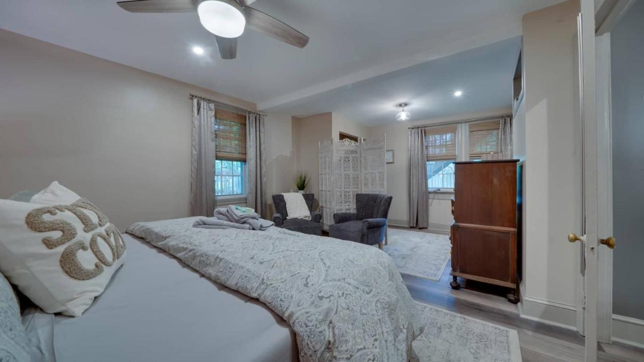 The Suite In A Historic Carriage House Kennett Square Buitenkant foto